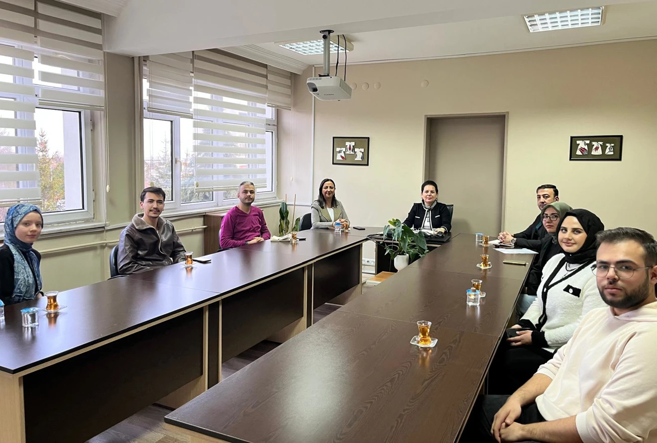 Dekan- Öğrenci Temsilcileri Buluşması-1